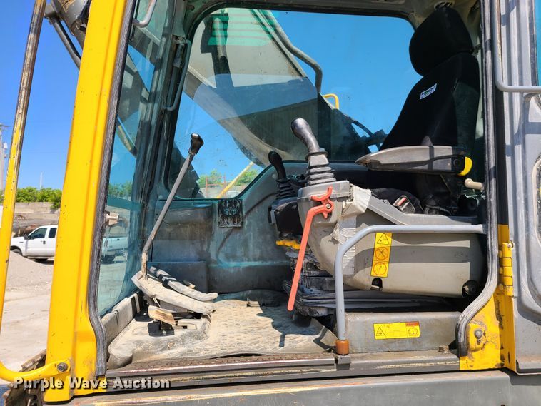 image for item DH5827 2004 Volvo EC360B LC excavator