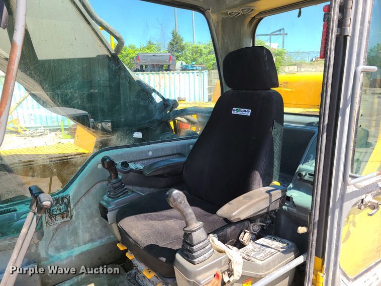 image for item DH5827 2004 Volvo EC360B LC excavator