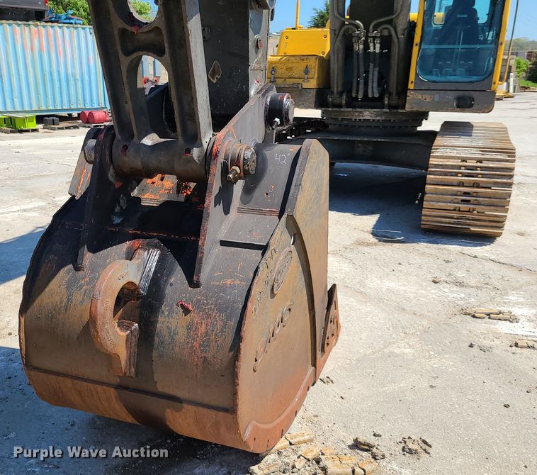 image for item DH5827 2004 Volvo EC360B LC excavator