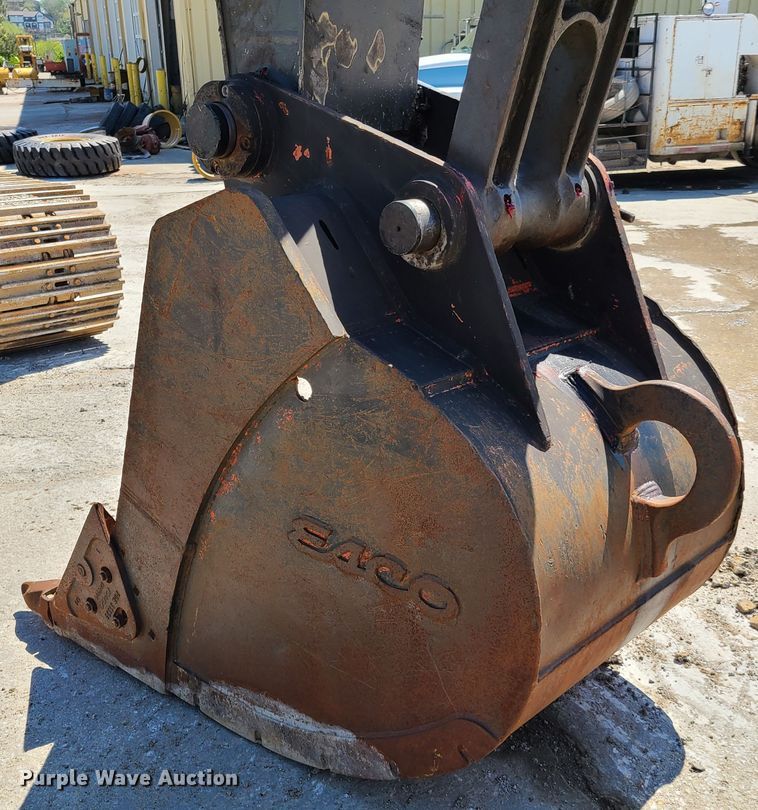 image for item DH5827 2004 Volvo EC360B LC excavator