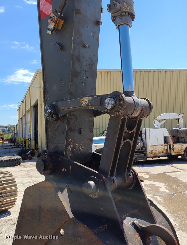 image for item DH5827 2004 Volvo EC360B LC excavator