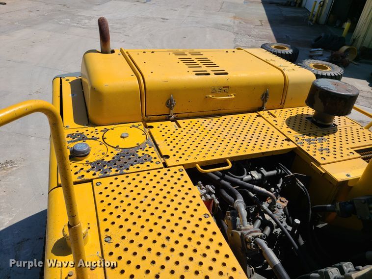 image for item DH5827 2004 Volvo EC360B LC excavator