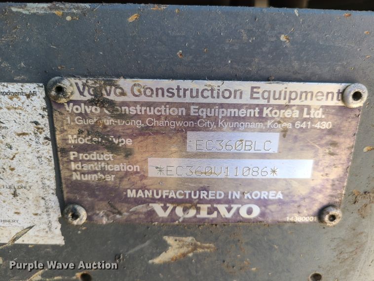 image for item DH5827 2004 Volvo EC360B LC excavator