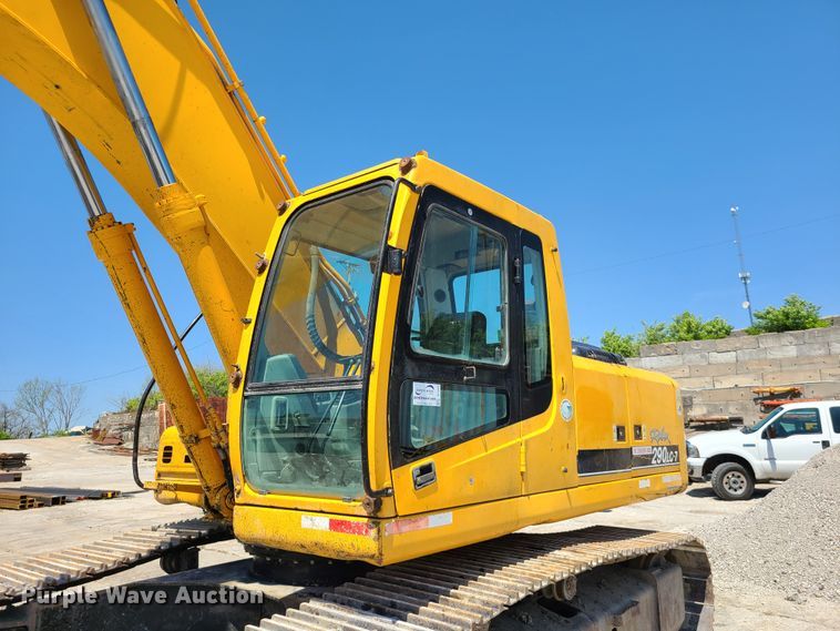 image for item DH5828 2004 Hyundai 290LC-7 excavator