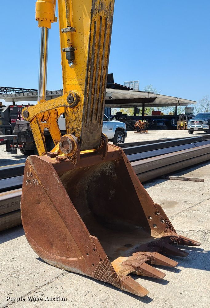 image for item DH5828 2004 Hyundai 290LC-7 excavator