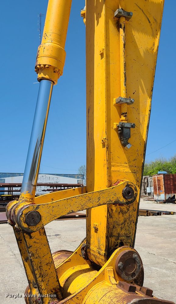 image for item DH5828 2004 Hyundai 290LC-7 excavator