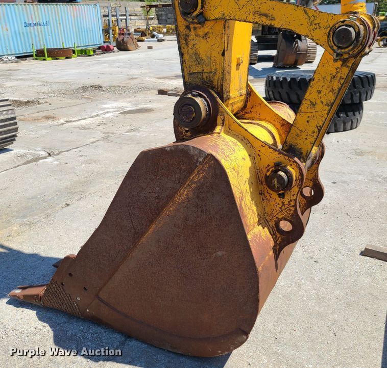 image for item DH5828 2004 Hyundai 290LC-7 excavator