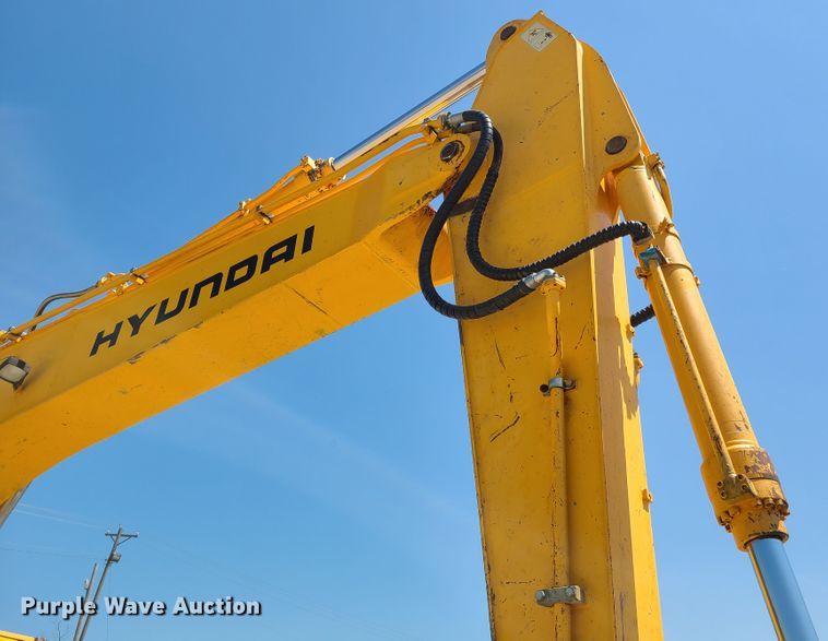 image for item DH5828 2004 Hyundai 290LC-7 excavator