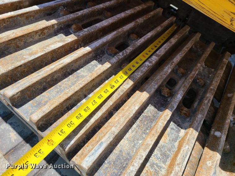 image for item DH5828 2004 Hyundai 290LC-7 excavator