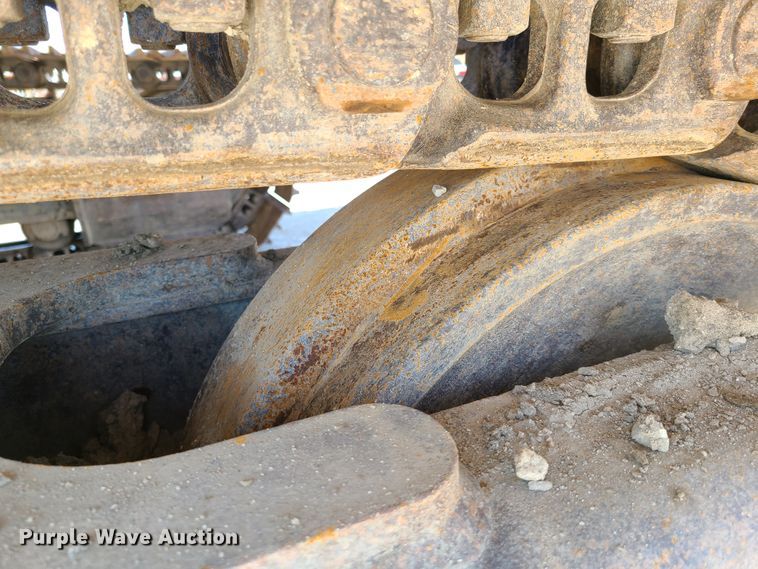 image for item DH5828 2004 Hyundai 290LC-7 excavator