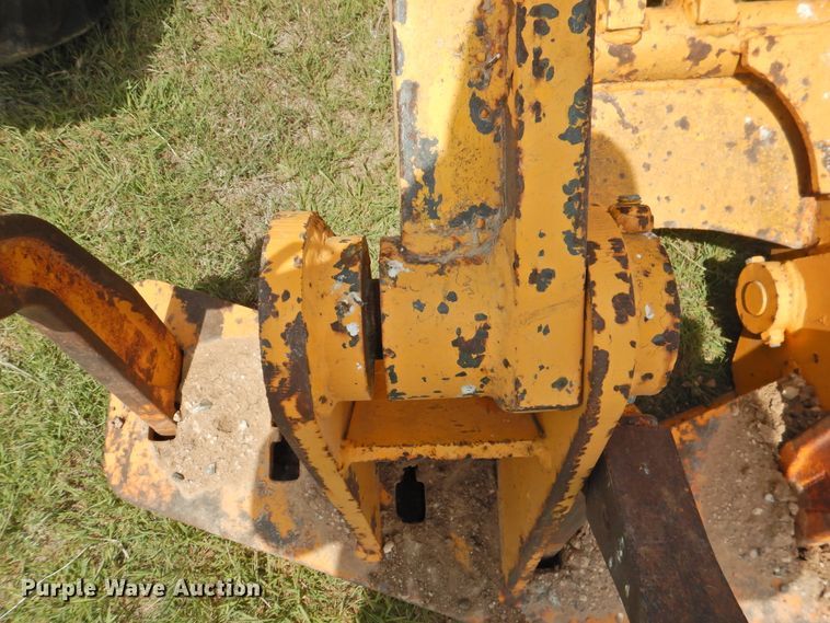 image for item DI0092 1981 John Deere 770A motor grader