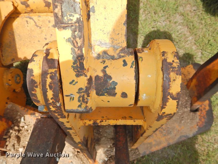image for item DI0092 1981 John Deere 770A motor grader