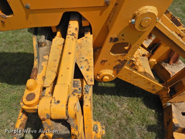 image for item DI0092 1981 John Deere 770A motor grader