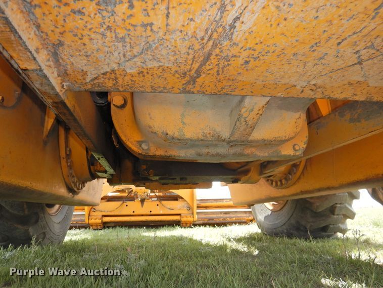 image for item DI0092 1981 John Deere 770A motor grader