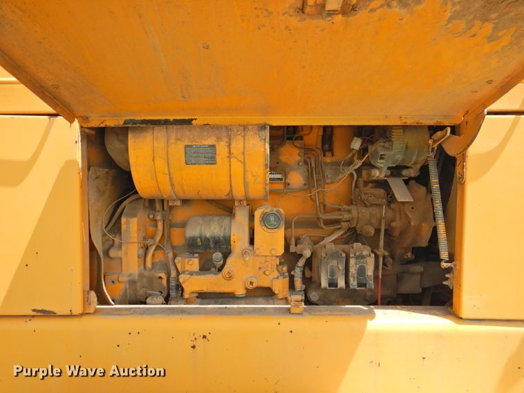 image for item DI0092 1981 John Deere 770A motor grader