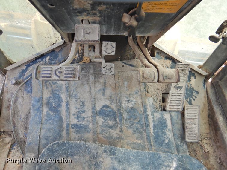 image for item DI0092 1981 John Deere 770A motor grader