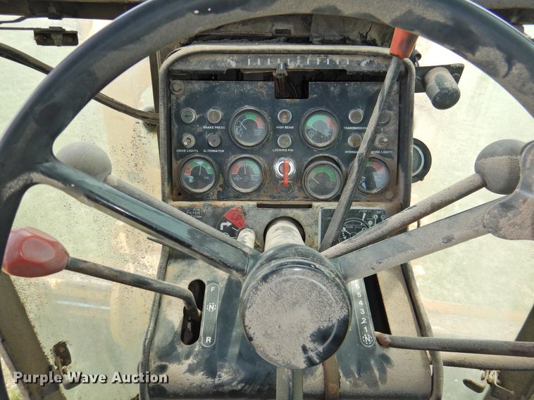 image for item DI0092 1981 John Deere 770A motor grader