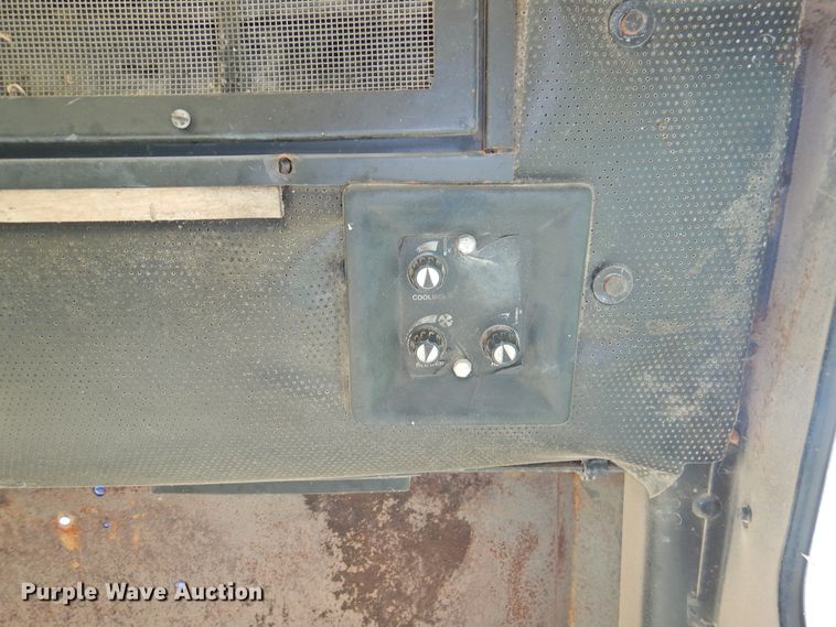 image for item DI0092 1981 John Deere 770A motor grader