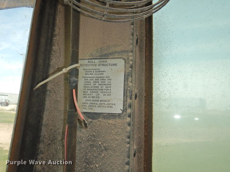 image for item DI0092 1981 John Deere 770A motor grader