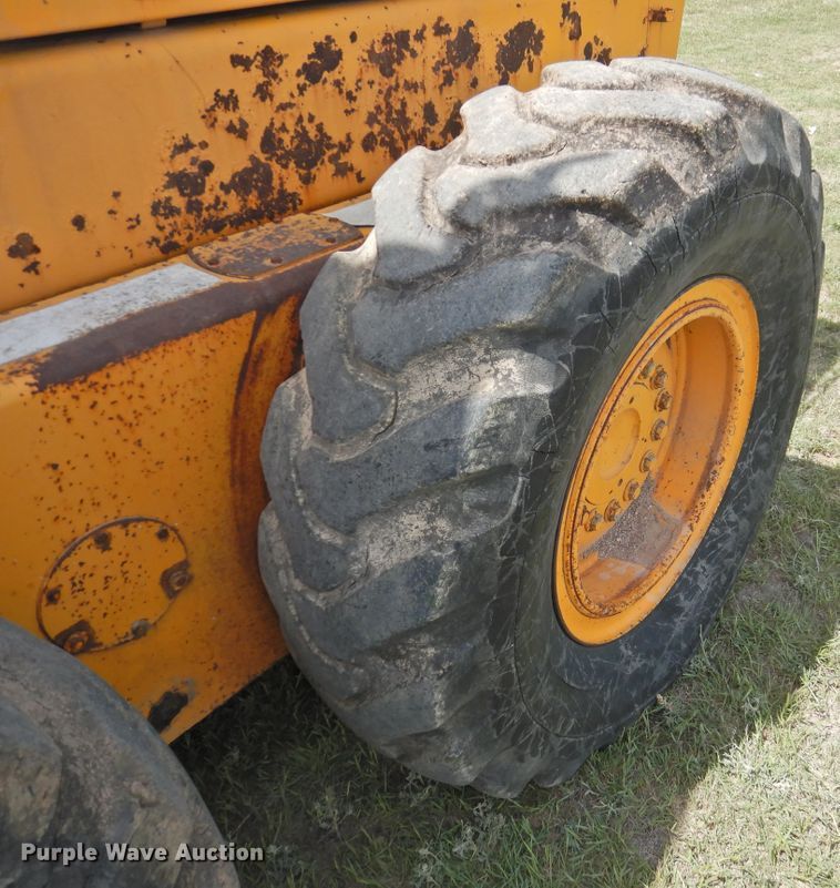 image for item DI0092 1981 John Deere 770A motor grader