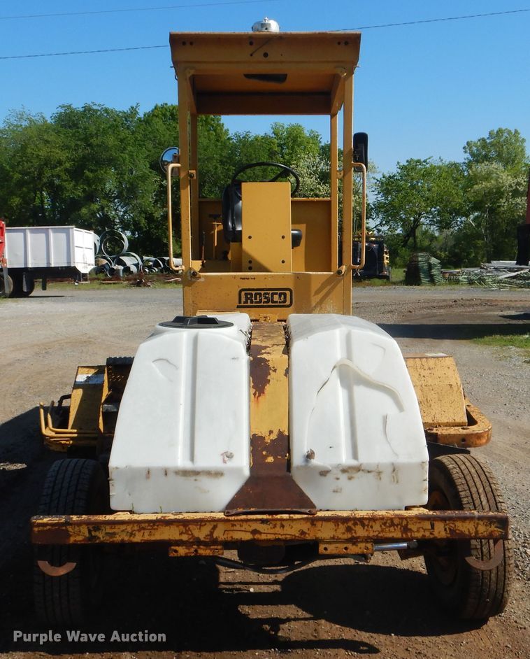 image for item DI2486 Rosco RB48 broom