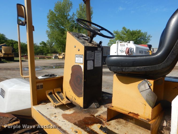 image for item DI2486 Rosco RB48 broom