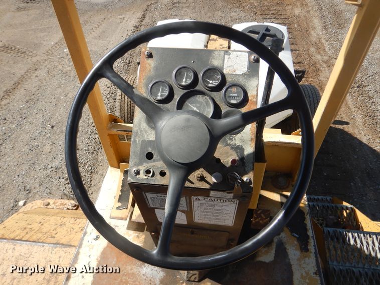 image for item DI2486 Rosco RB48 broom