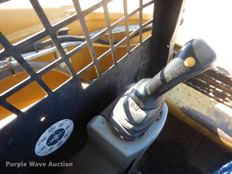 image for item DI2488 2002 Caterpillar 262  skid steer loader