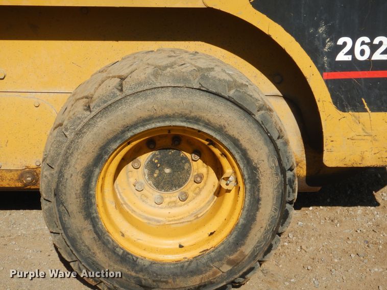 image for item DI2488 2002 Caterpillar 262  skid steer loader