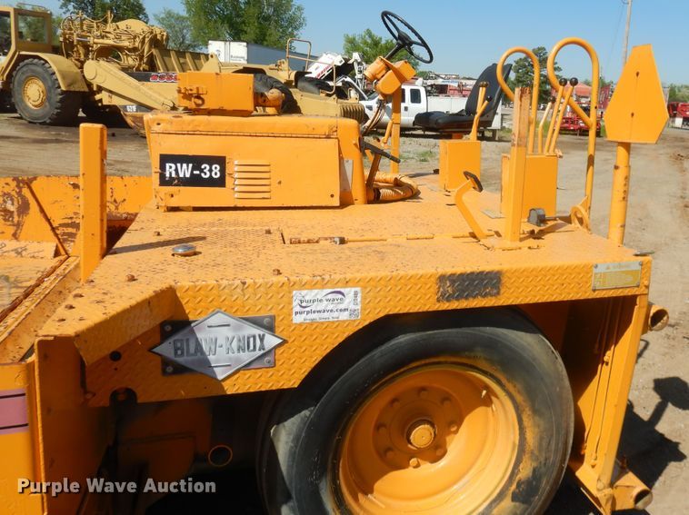 image for item DI2489 Blaw-Knox RW-8 road widener