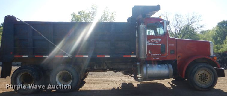 image for item DI2491 1997 Peterbilt 357 dump truck