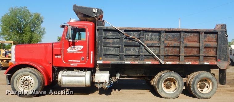 image for item DI2491 1997 Peterbilt 357 dump truck