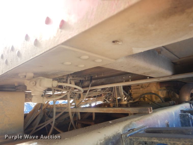 image for item DI2491 1997 Peterbilt 357 dump truck