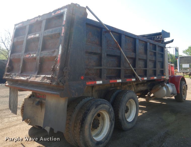 image for item DI2491 1997 Peterbilt 357 dump truck