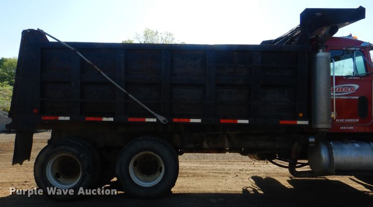image for item DI2491 1997 Peterbilt 357 dump truck
