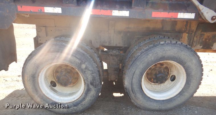 image for item DI2491 1997 Peterbilt 357 dump truck