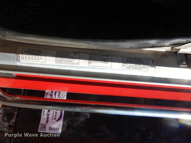 image for item DI2491 1997 Peterbilt 357 dump truck