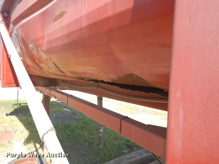 image for item DI2492 1999 Steco end dump trailer