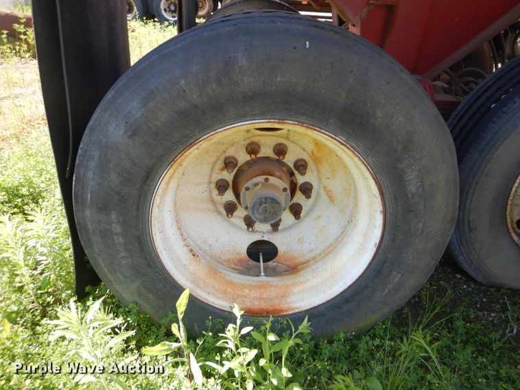 image for item DI2492 1999 Steco end dump trailer