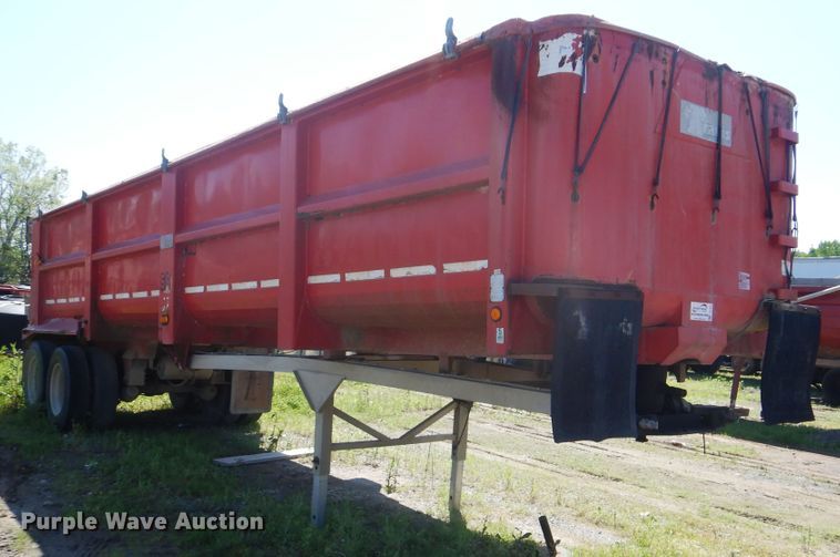 image for item DI2495 1998 Travis S-96 end dump trailer