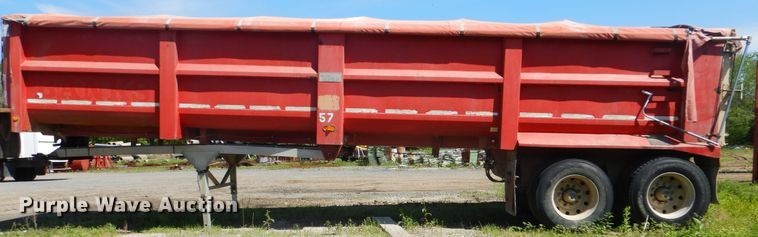 image for item DI2495 1998 Travis S-96 end dump trailer