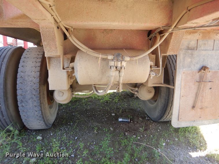 image for item DI2495 1998 Travis S-96 end dump trailer