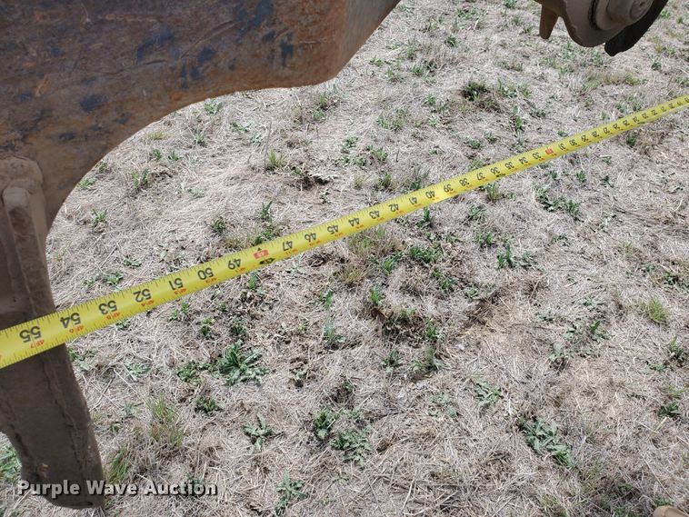 image for item DJ3117 1999 Vermeer TG525 tub grinder