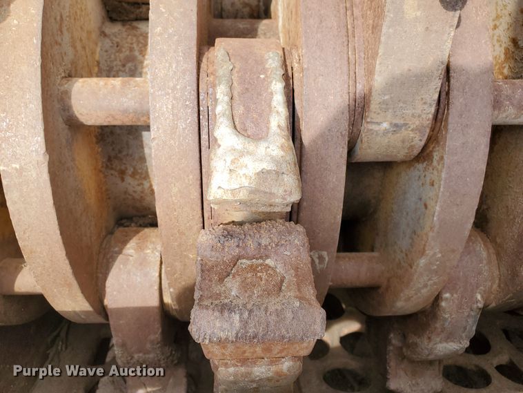 image for item DJ3117 1999 Vermeer TG525 tub grinder