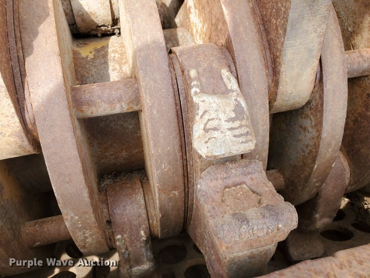 image for item DJ3117 1999 Vermeer TG525 tub grinder