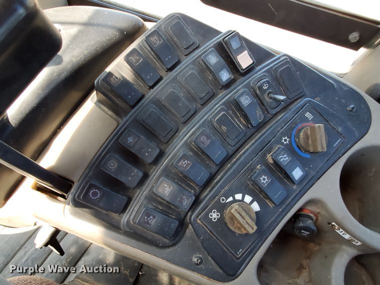 image for item DJ3122 2011 Case 621E XR  wheel loader