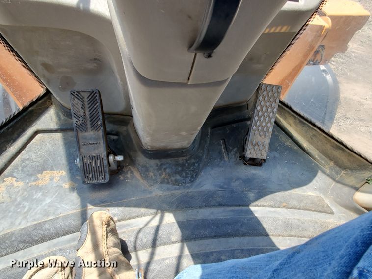 image for item DJ3122 2011 Case 621E XR  wheel loader