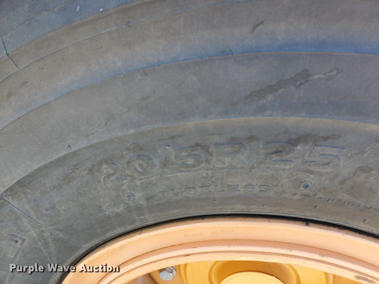 image for item DJ3122 2011 Case 621E XR  wheel loader