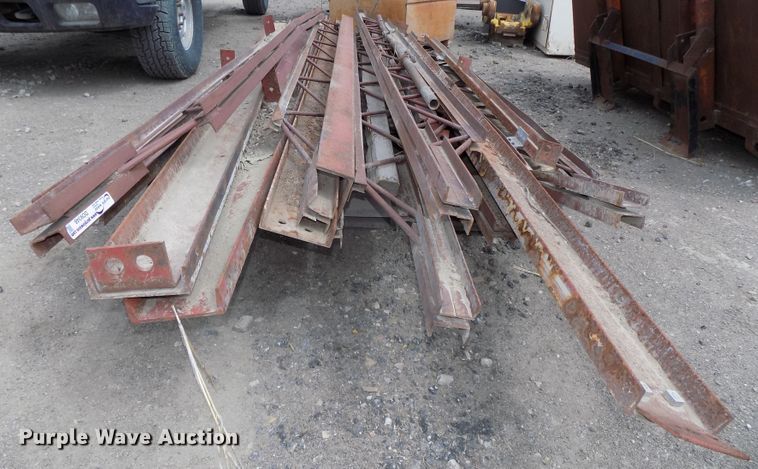 image for item DO9348 Steel trusses