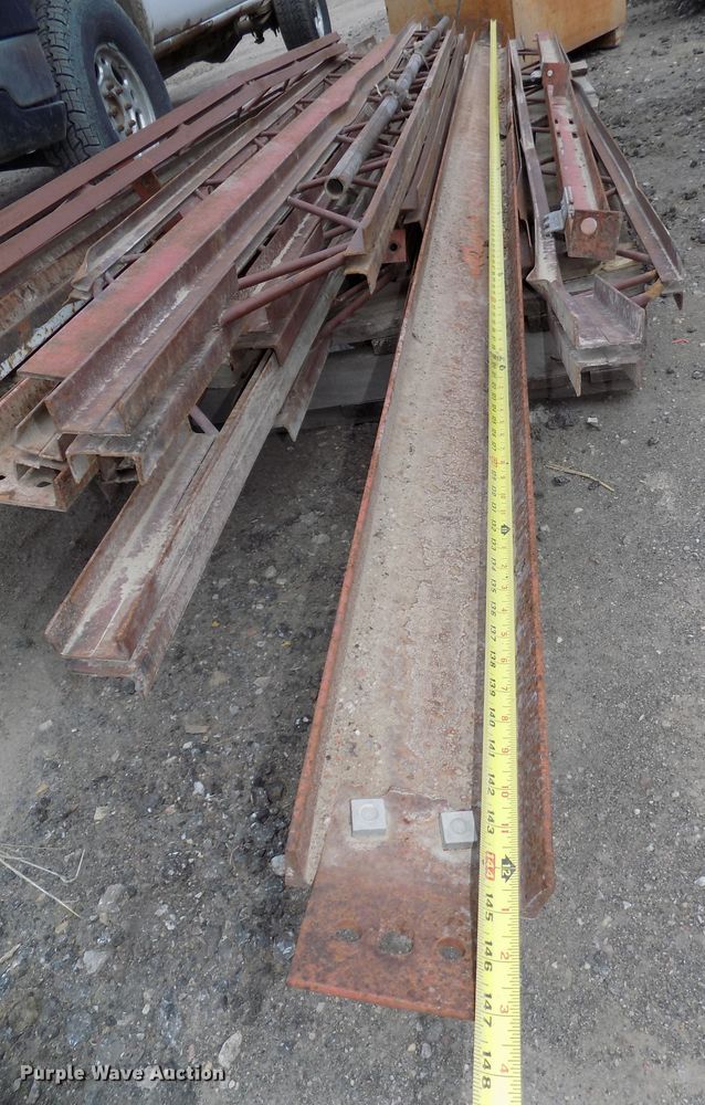 image for item DO9348 Steel trusses
